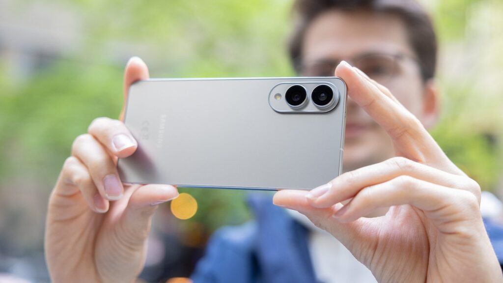 O Smartphone Mais Fino do Mercado?