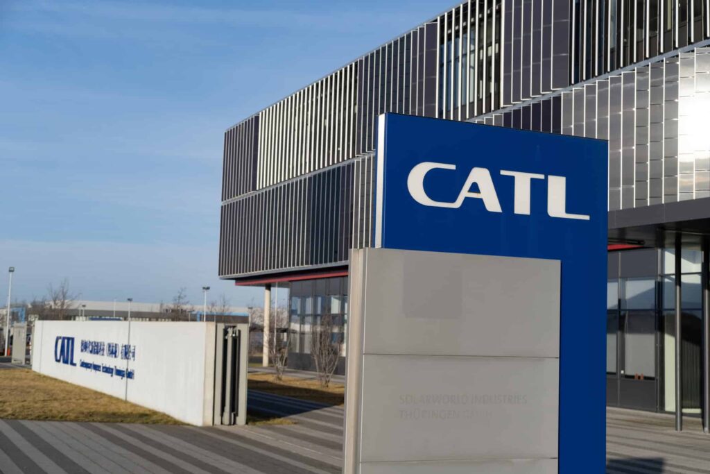maior fabricante de baterias de elétricos dispara na bolsa